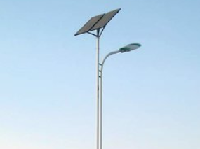 路灯生产厂家讲解太阳能路灯安装注意事项